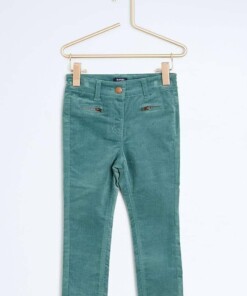 بنطلون قطيفه بلون موحد